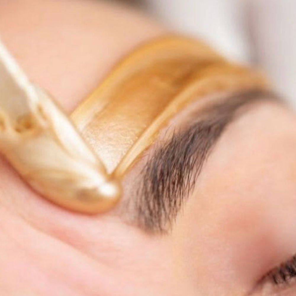 Brow Wax at La Mona Studio in Pflugerville, TX