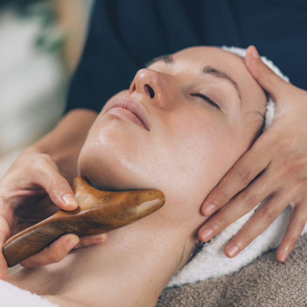 Lymphatic Drainage Face Focus at Refined Esthetics Co. in Chicago, IL