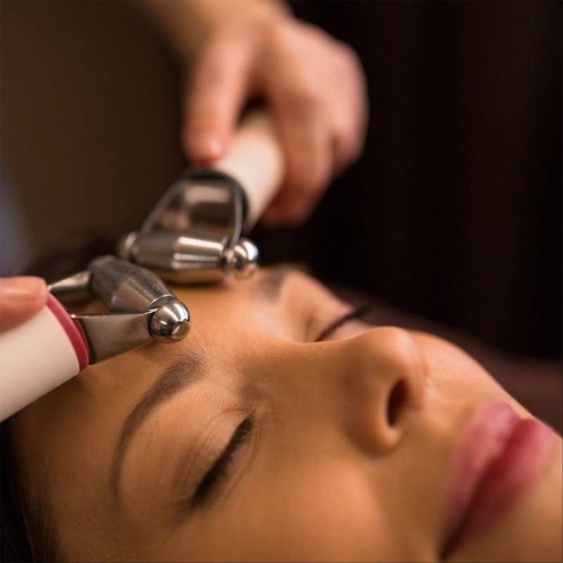 Galvanic Iontophoresis at The Skin Sanctuary in Murfreesboro, TN