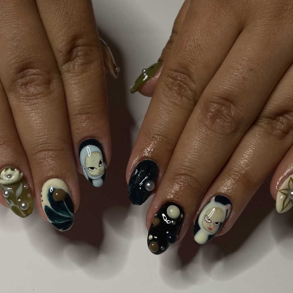 Max Structured Manicure