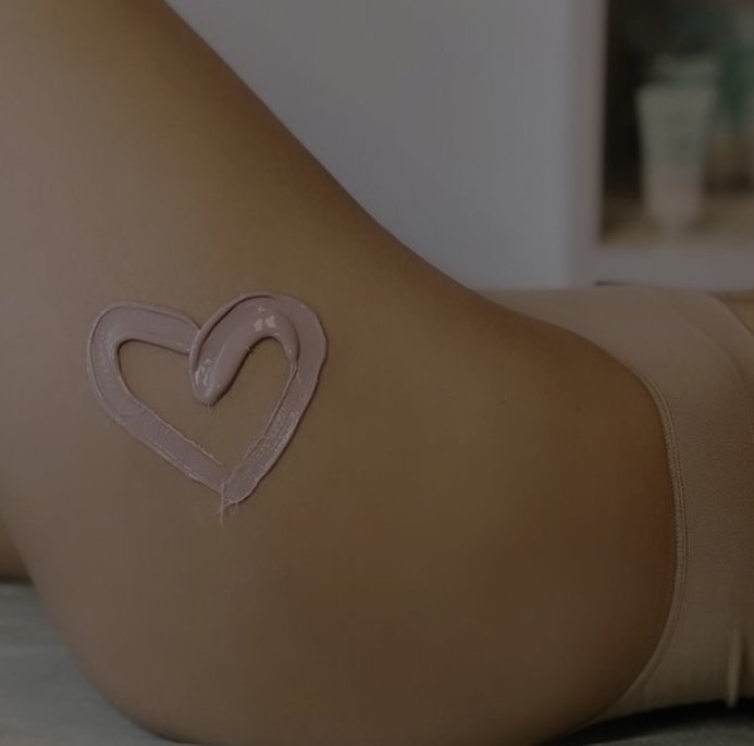 Upper Legs Wax