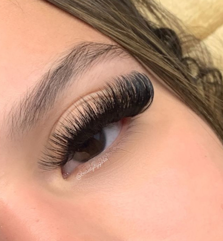 Volume Lash Extensions
