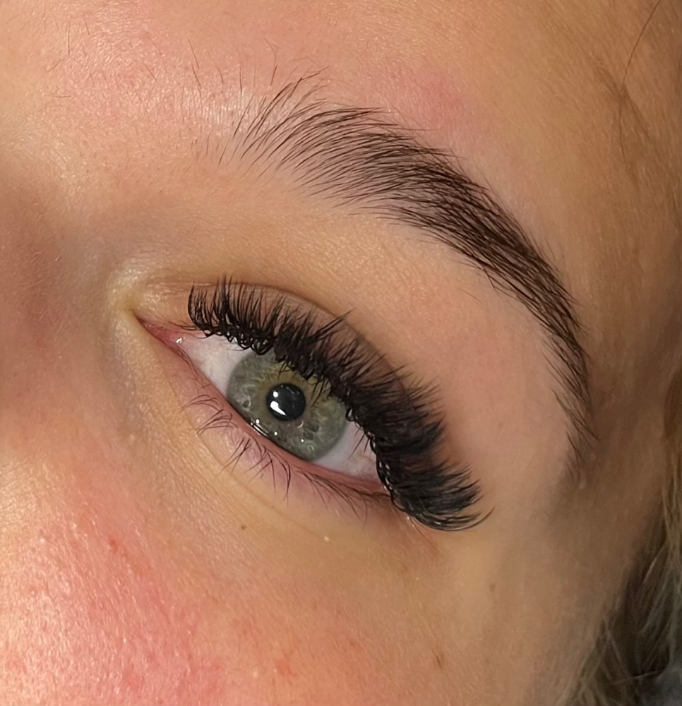 Volume Lash Extensions