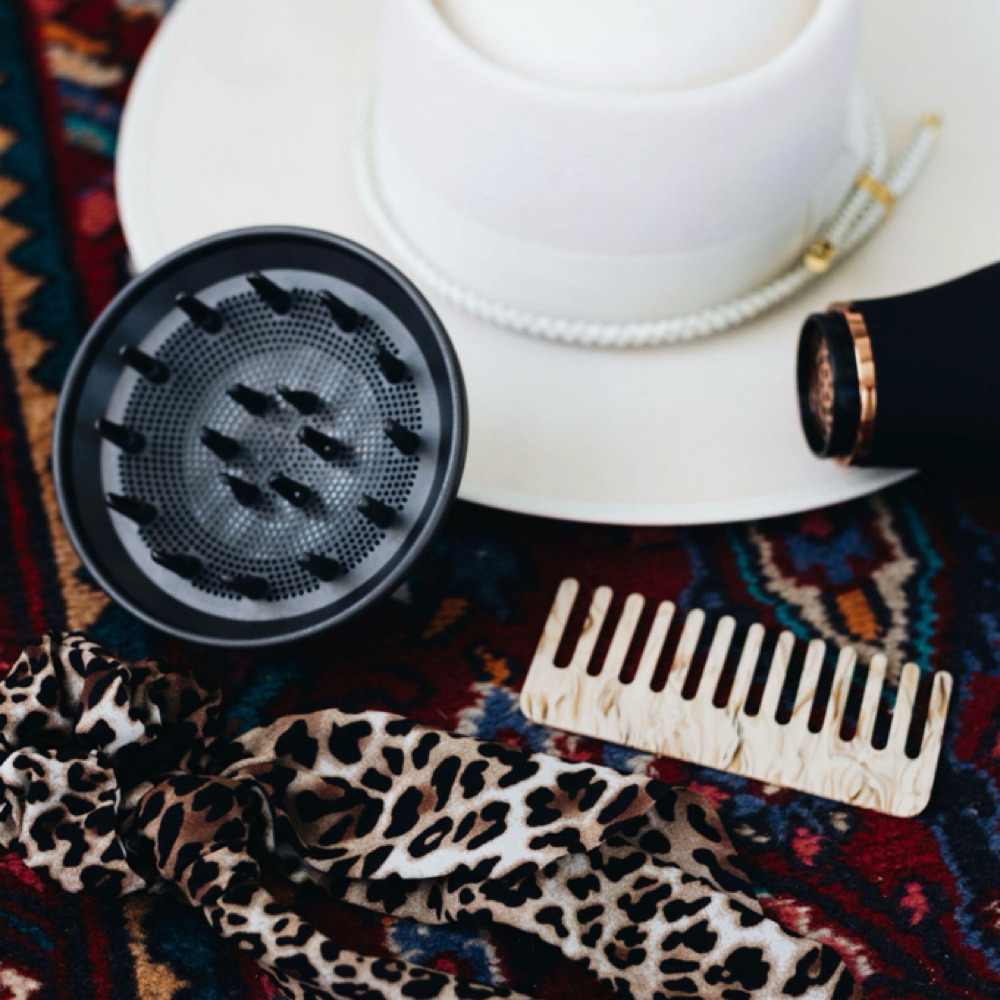 Sage & Silk Curl Cut