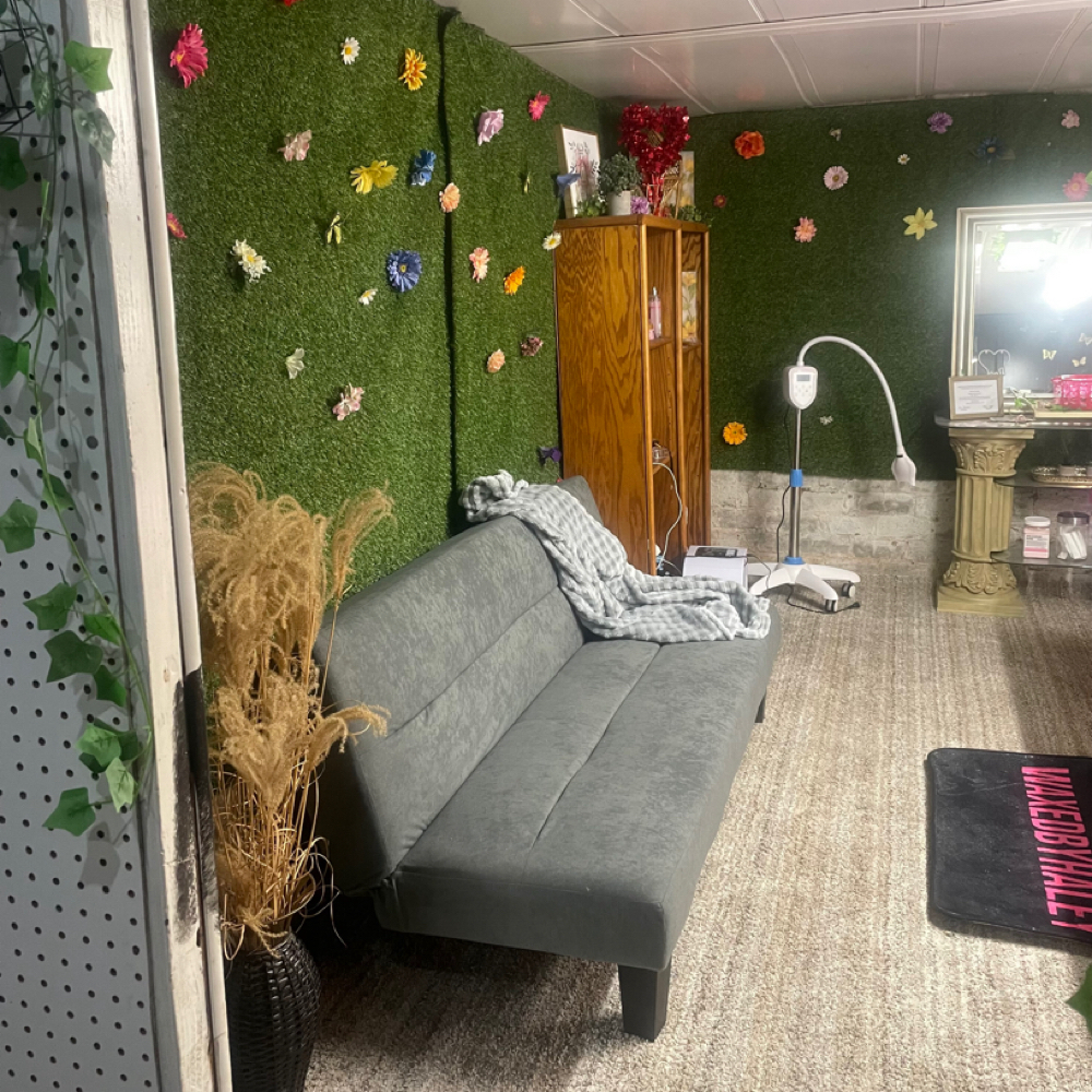 Bikini Wax at Waxedbyhaley in Dover, OH