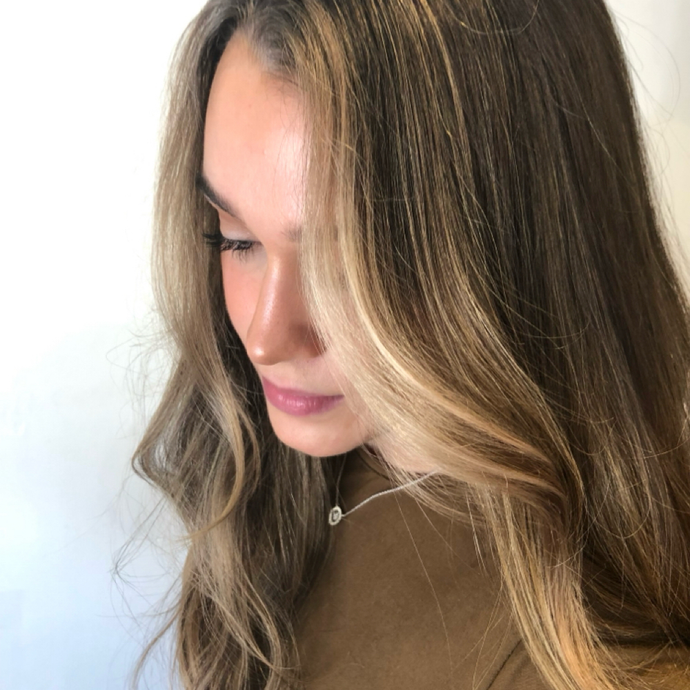 Mini Foil / Face Framing at Le posh salon in Merrimac, MA