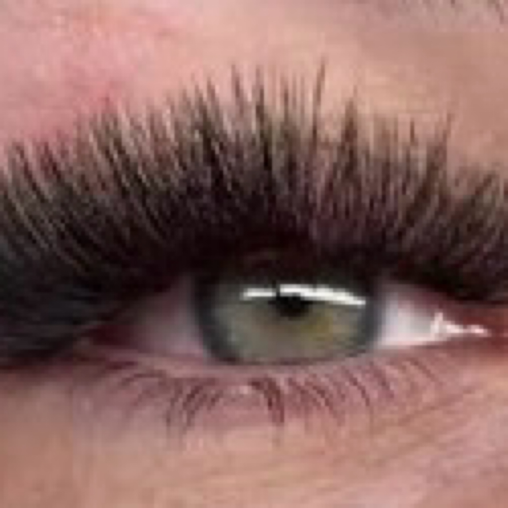 Mega Volume Lash Set at Skin’s In Aesthetics! Ashley Vance in Lawrenceburg, TN