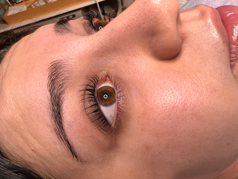 Lash Lift And Tint