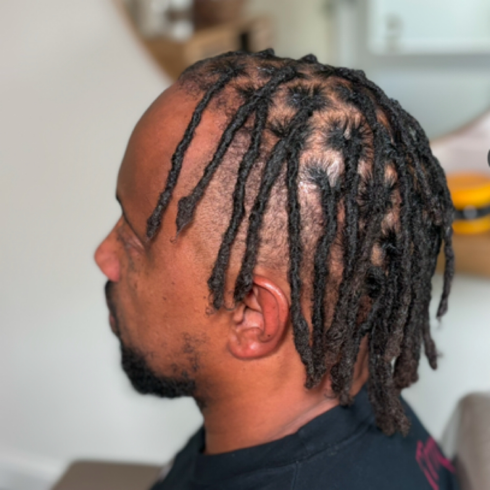 Retwist Or Retie No Style(50 Locs) at BU Beauty Hair Studio in Riverview, FL