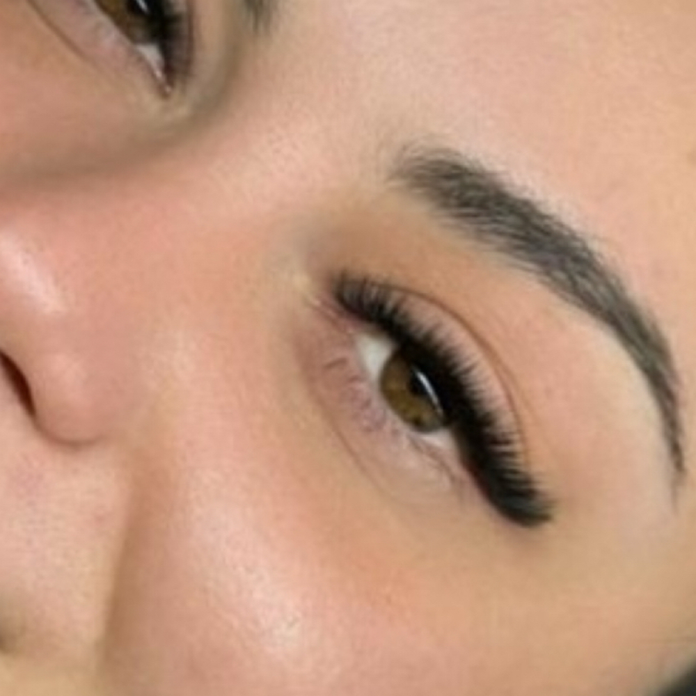 VOLUME FULLSET at Emily’s Luxe Beauty Bar in North Chelmsford, MA