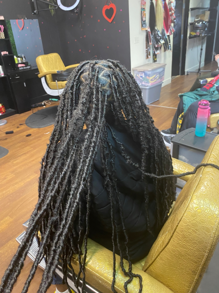 Freestyle Soft Locs
