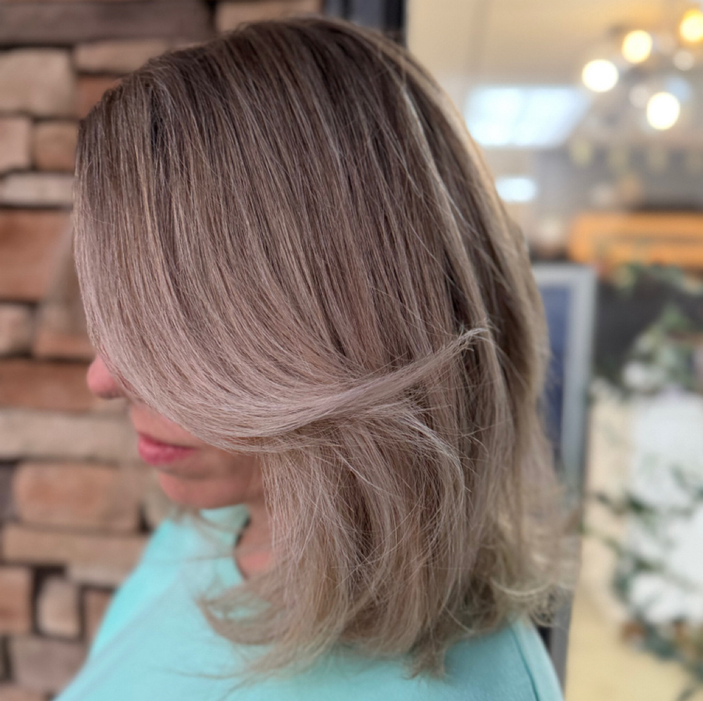 Full Silk Highlight at Sun & Silk Salon in Morehead City, NC