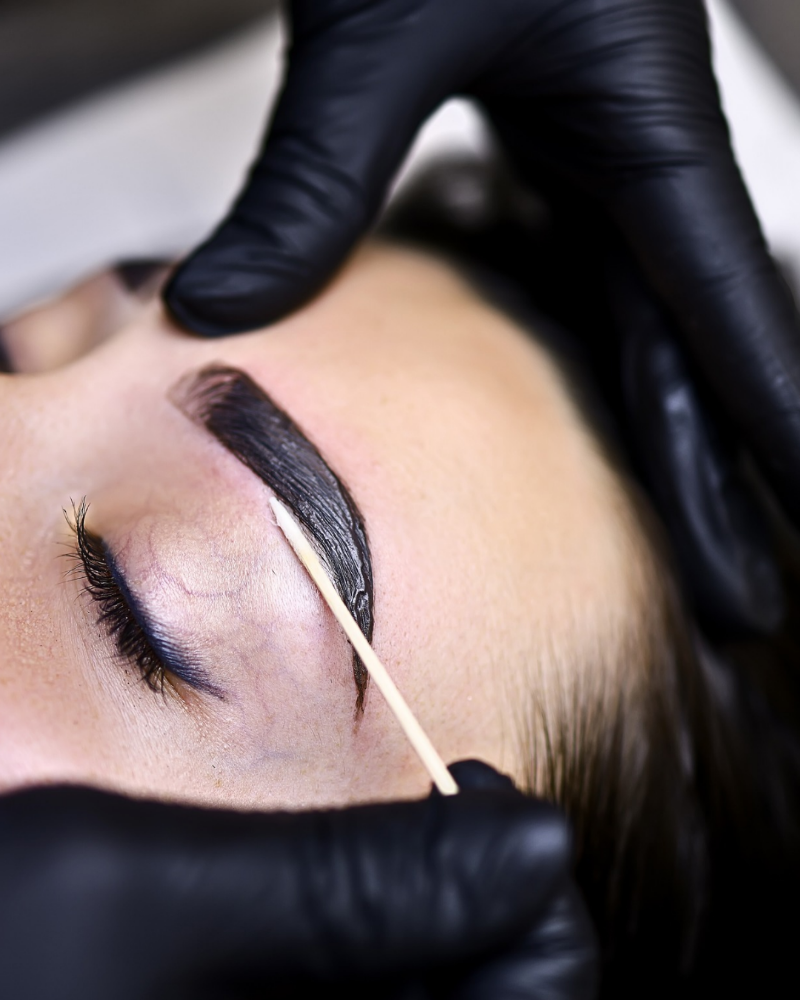 Brow Tint