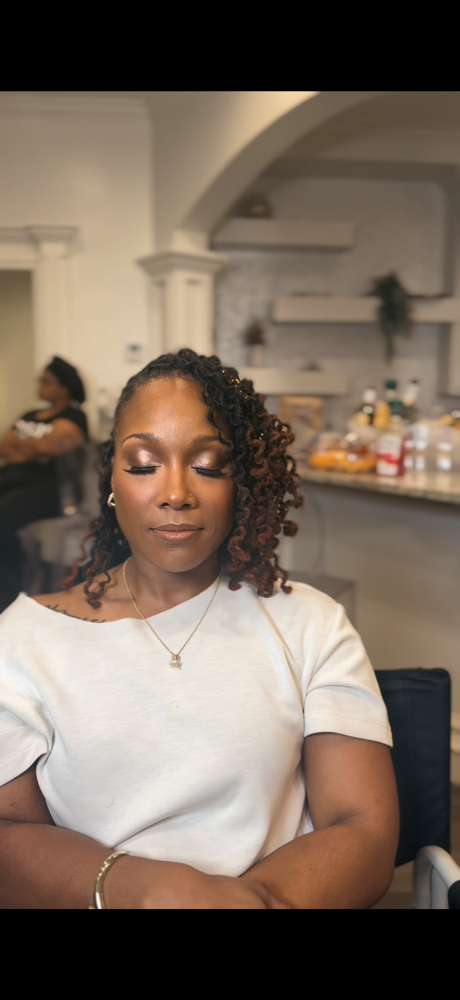 Soft Luxe Glam at T.N. Artistry in Oklahoma City, OK