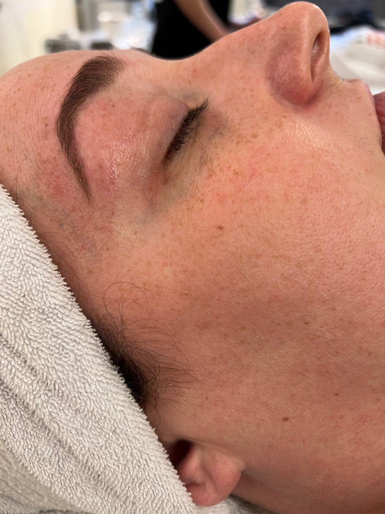 Lash Tint at Nessie_The_Esthie in Kingston, TN