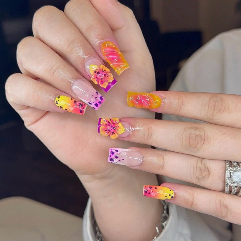 FULLSET w/ Design at WC Artistry Nails in Hot Springs, AR