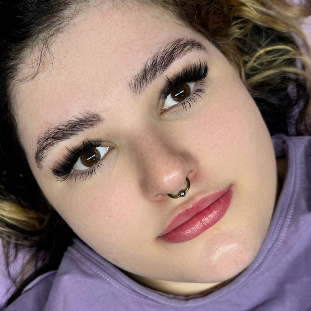 Bottom Lash Add On at Abtsolute Beauty in Sioux Falls, SD
