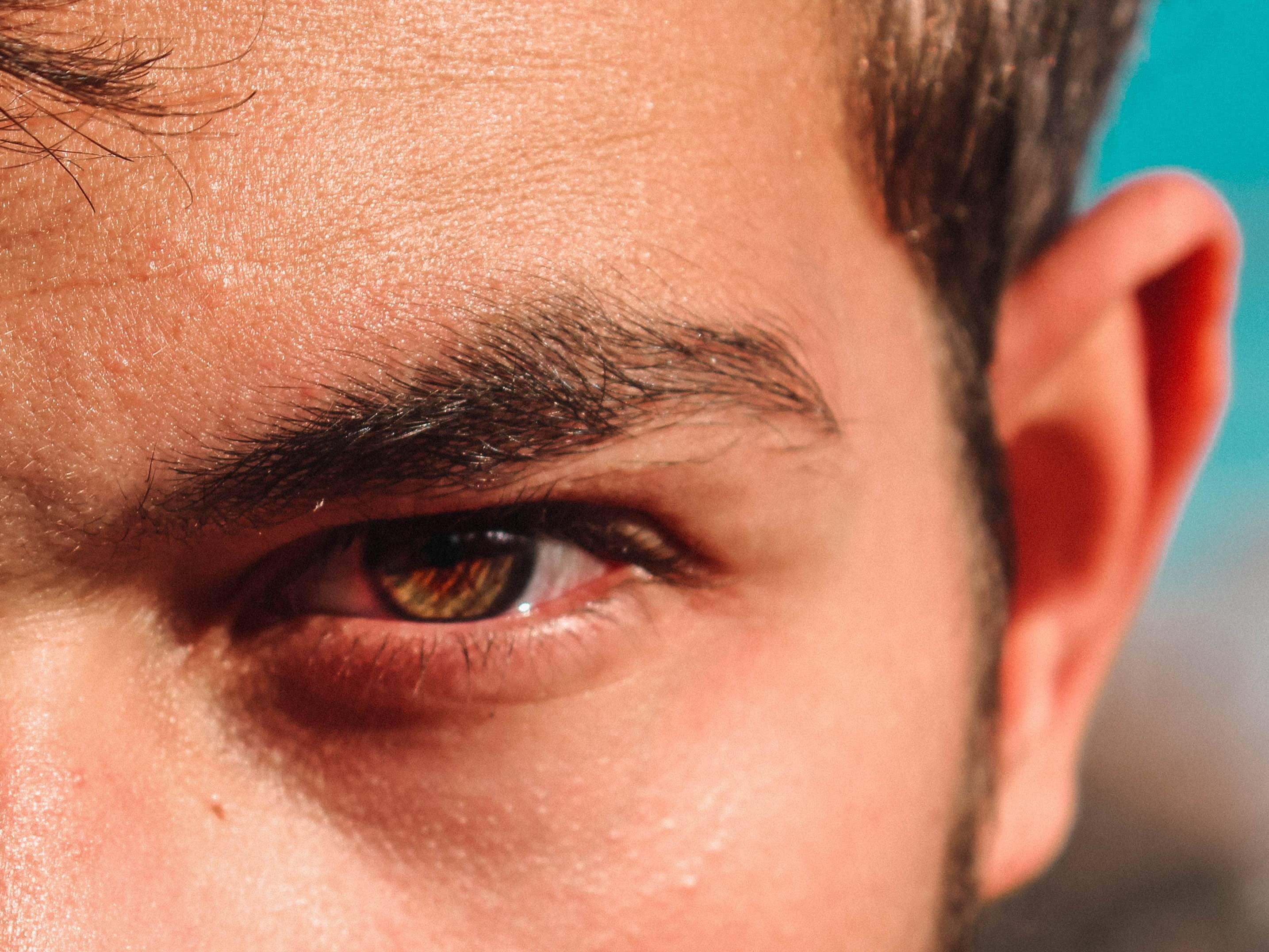 EYEBROW WAX
