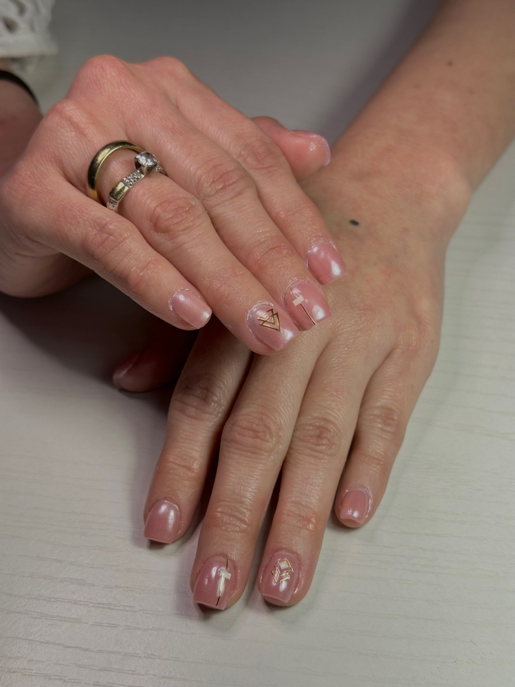 Manicure regular at DariStudio in Dunwoody, GA