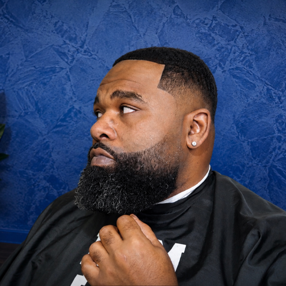 Haircut at Icey Locs in Inglewood, CA