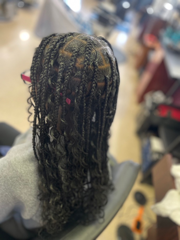Medium Boho Knottless at 🔑Dynasty in Inkster, MI