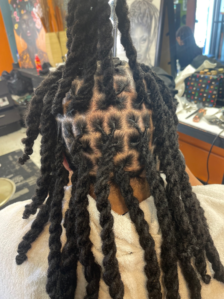 4 Strand Twist