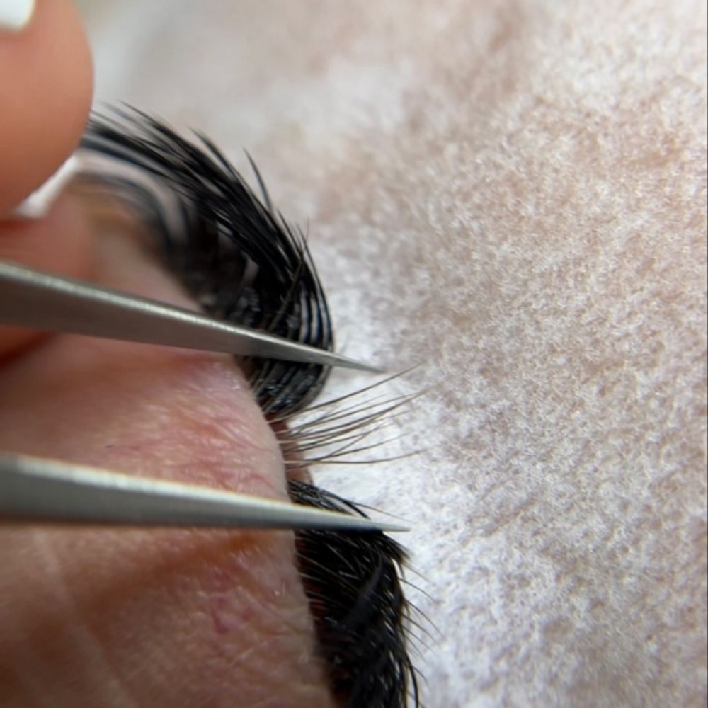 Lash Fills at DM Lash Collective in Las Vegas, NV