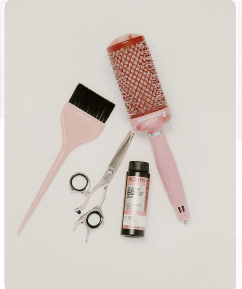Gloss + Blow Dry/Style