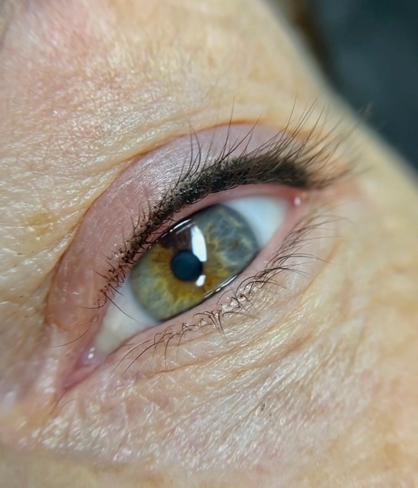 Permanent Make Up Lash Enhancement