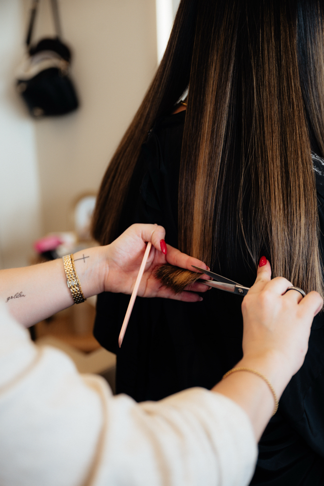 Women's Signature Haircut