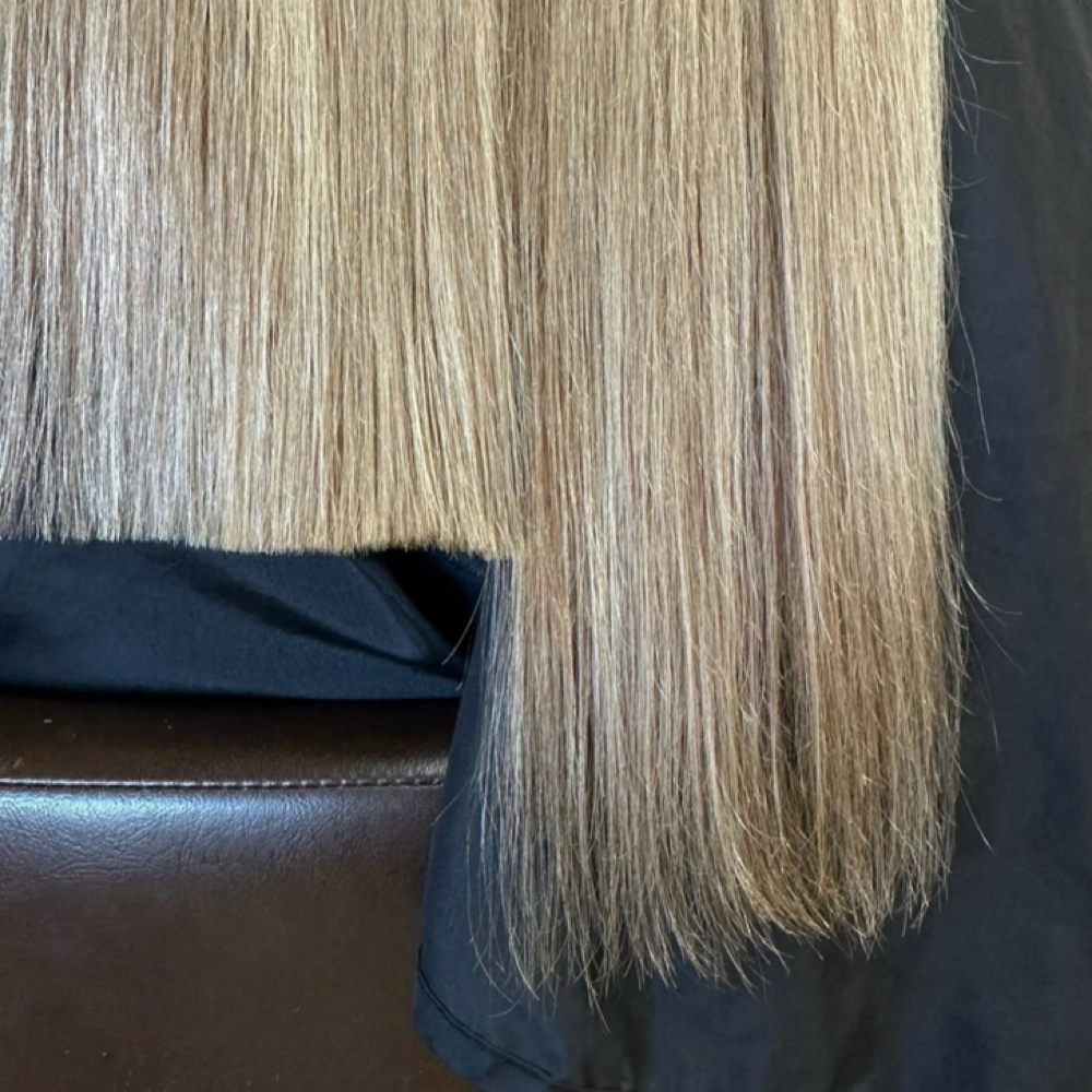 Women’s Dry Cut at Elaina Hohman in Delaware, OH
