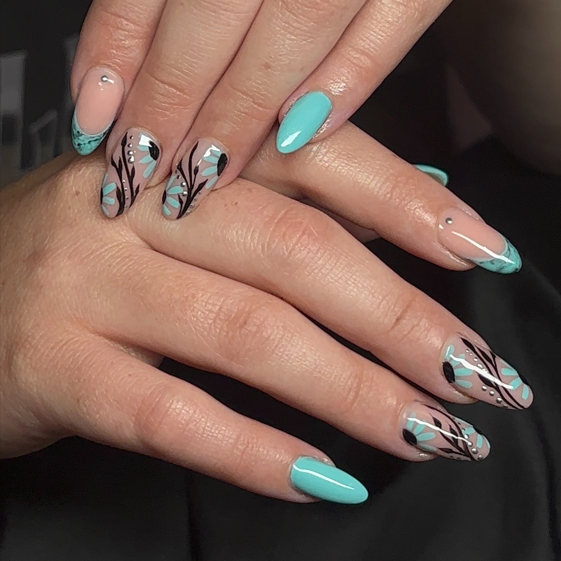 Builder Gel - Accent Art at The Virtual Nail Shop in Chesapeake, VA