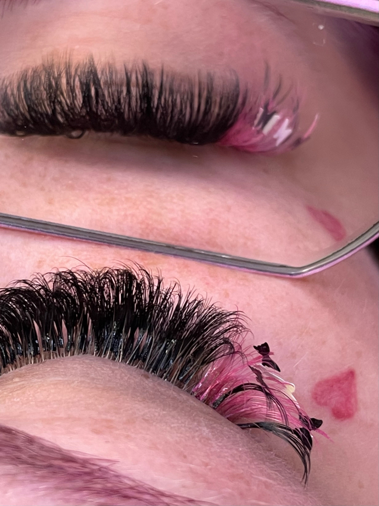Colored Lashes | Pestañas de Color