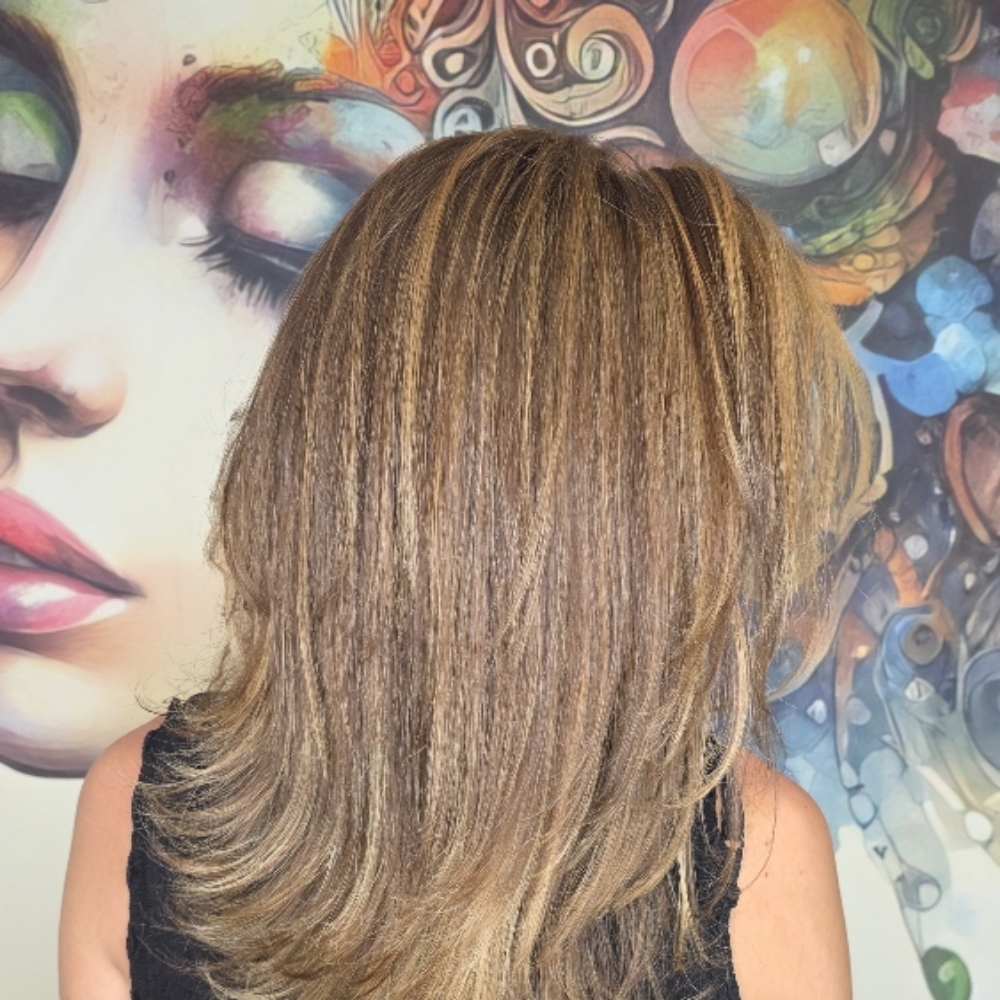 Root Touch Color And Gloss at Kuttin-Up Studio in Cape Coral, FL