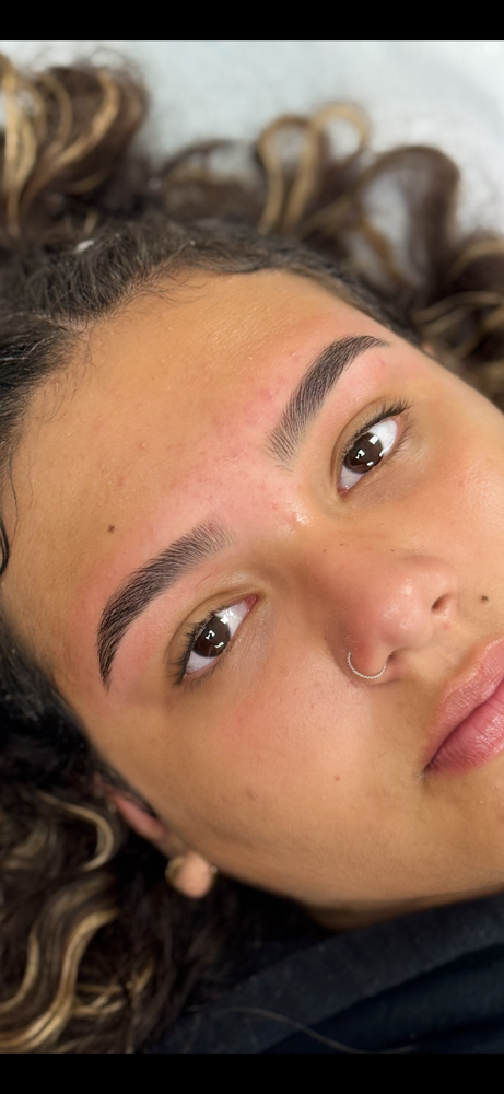 Brow Lamination + Shaping + tint