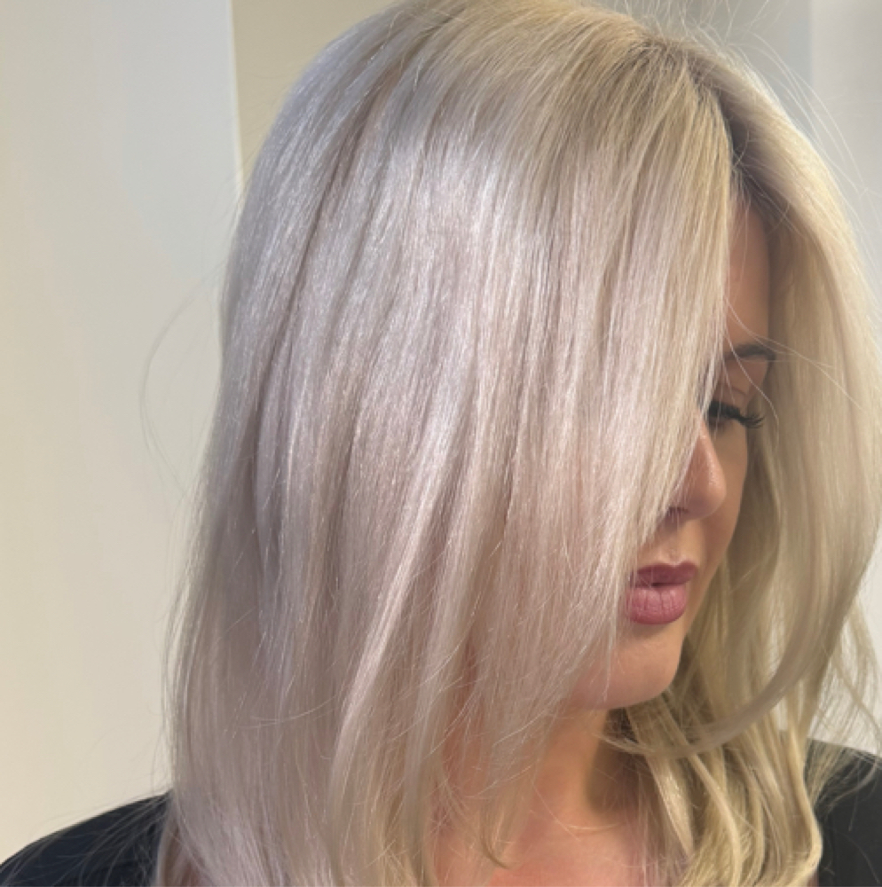 Gloss/toner at Sittin pretty styles in Burbank, CA