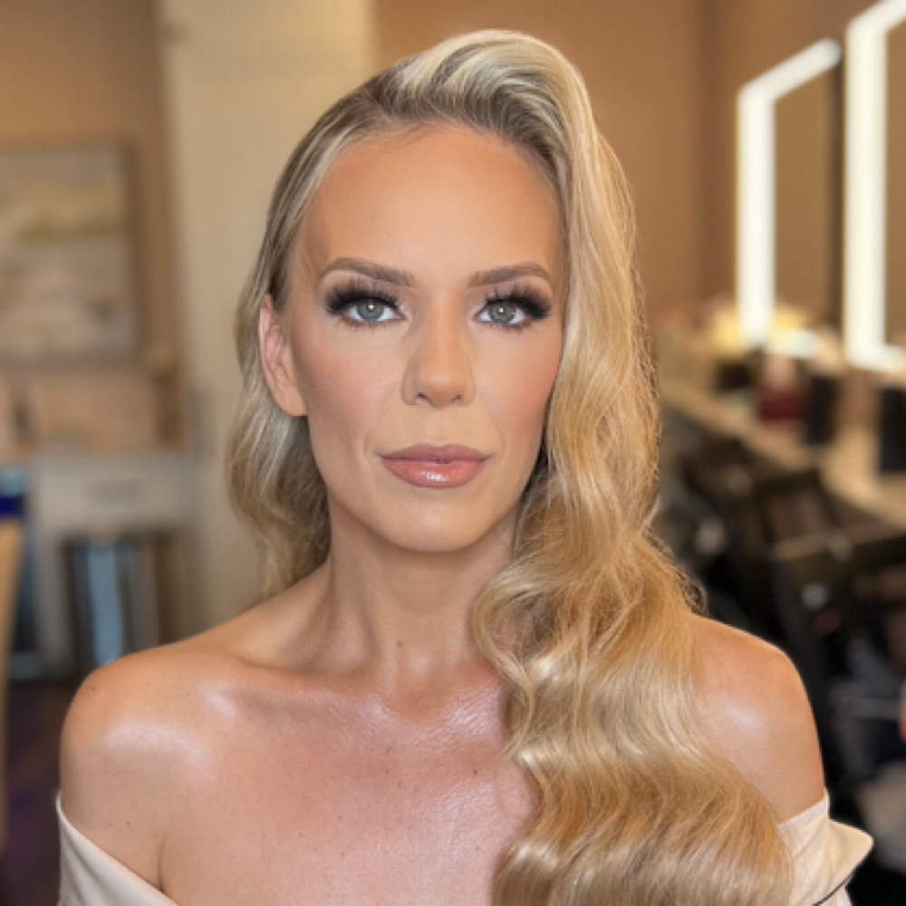 ON-LOCATION/Freelance Makeup at Gaby’s Styled Studio in The Woodlands, TX