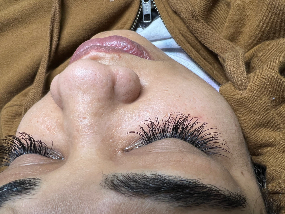 Classic Lash Extensions