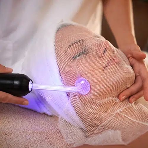 Acne-Fighting High-Frequency Facial at Luten&Co Beauty Studio in Woodland Hills, CA