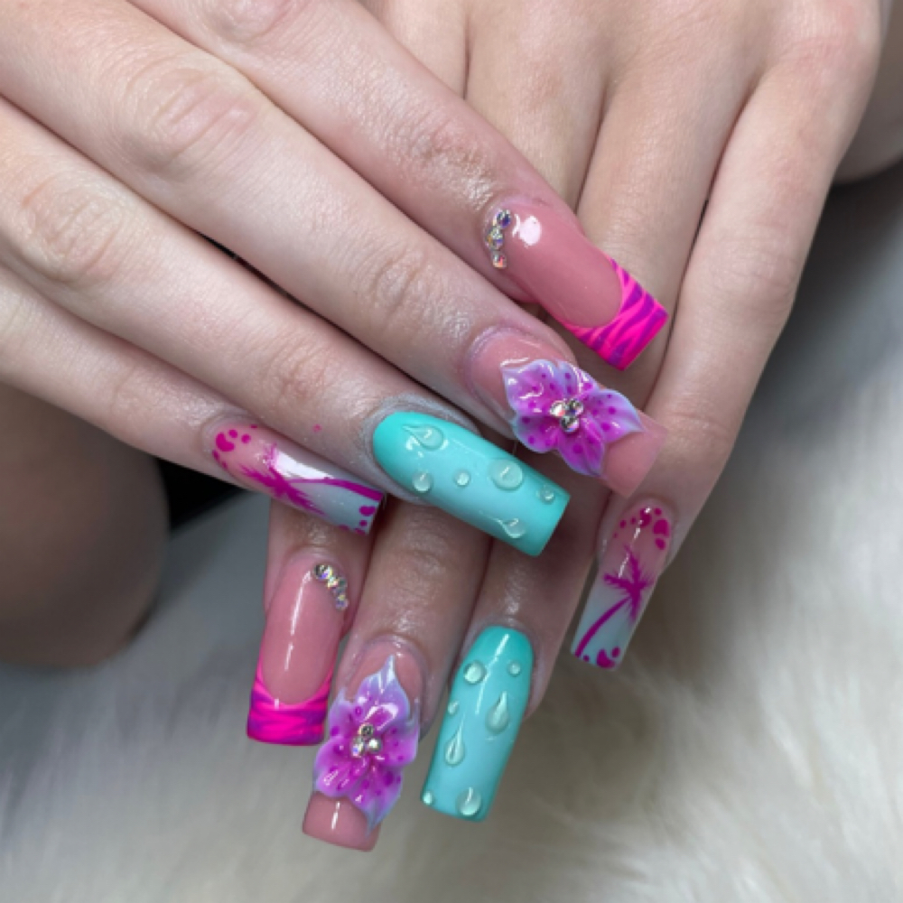 Medium Acrylics Full Set at Chiara Wilson in Muscatine, IA