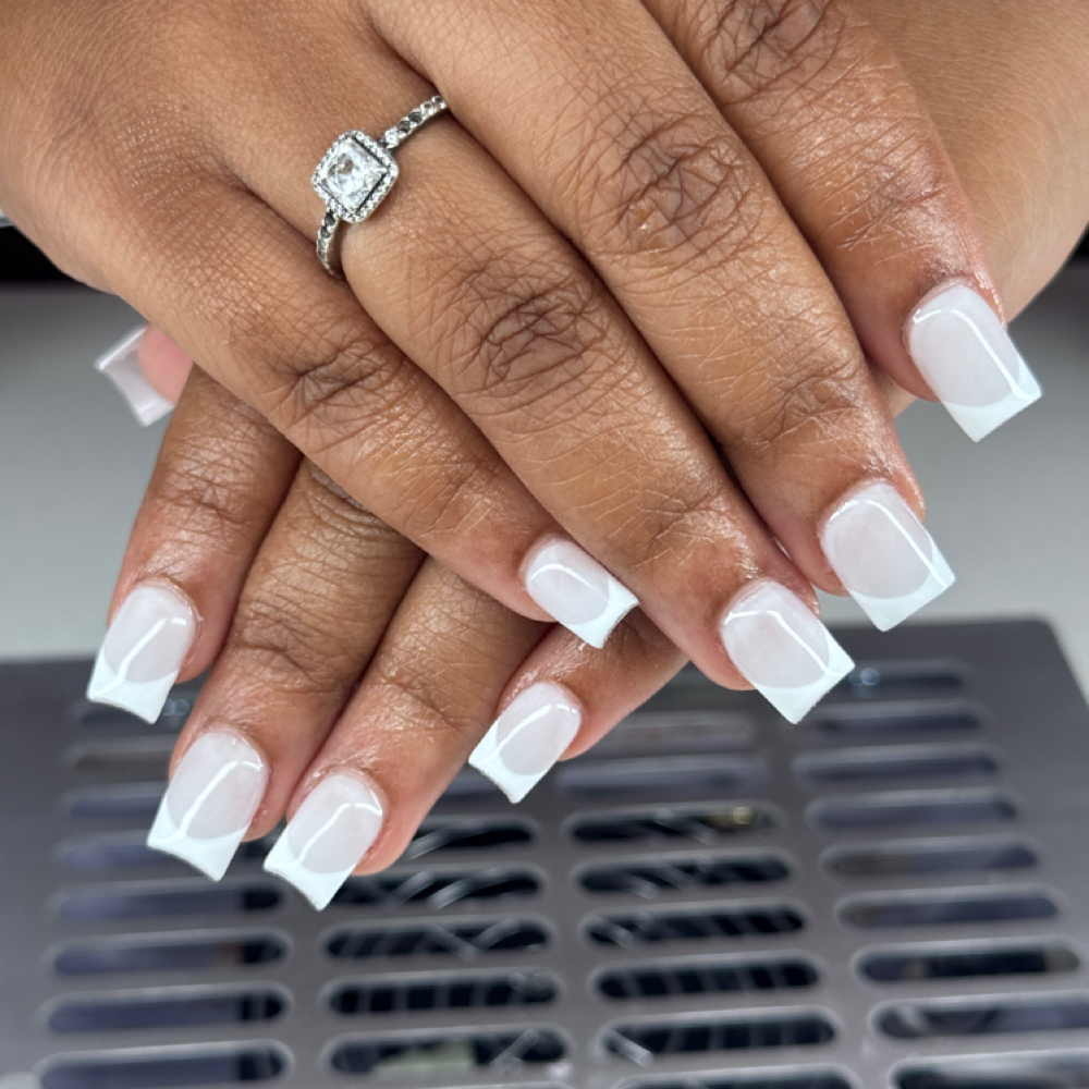 Full Set Short at Nailed By Linette in Palm Bay, FL