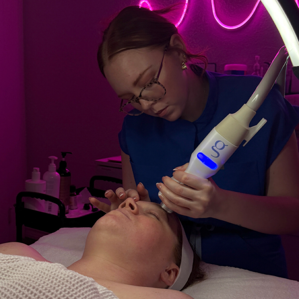 Glacial gloss w/ Greanlee at Skin Beautique Aesthetics in Floresville, TX