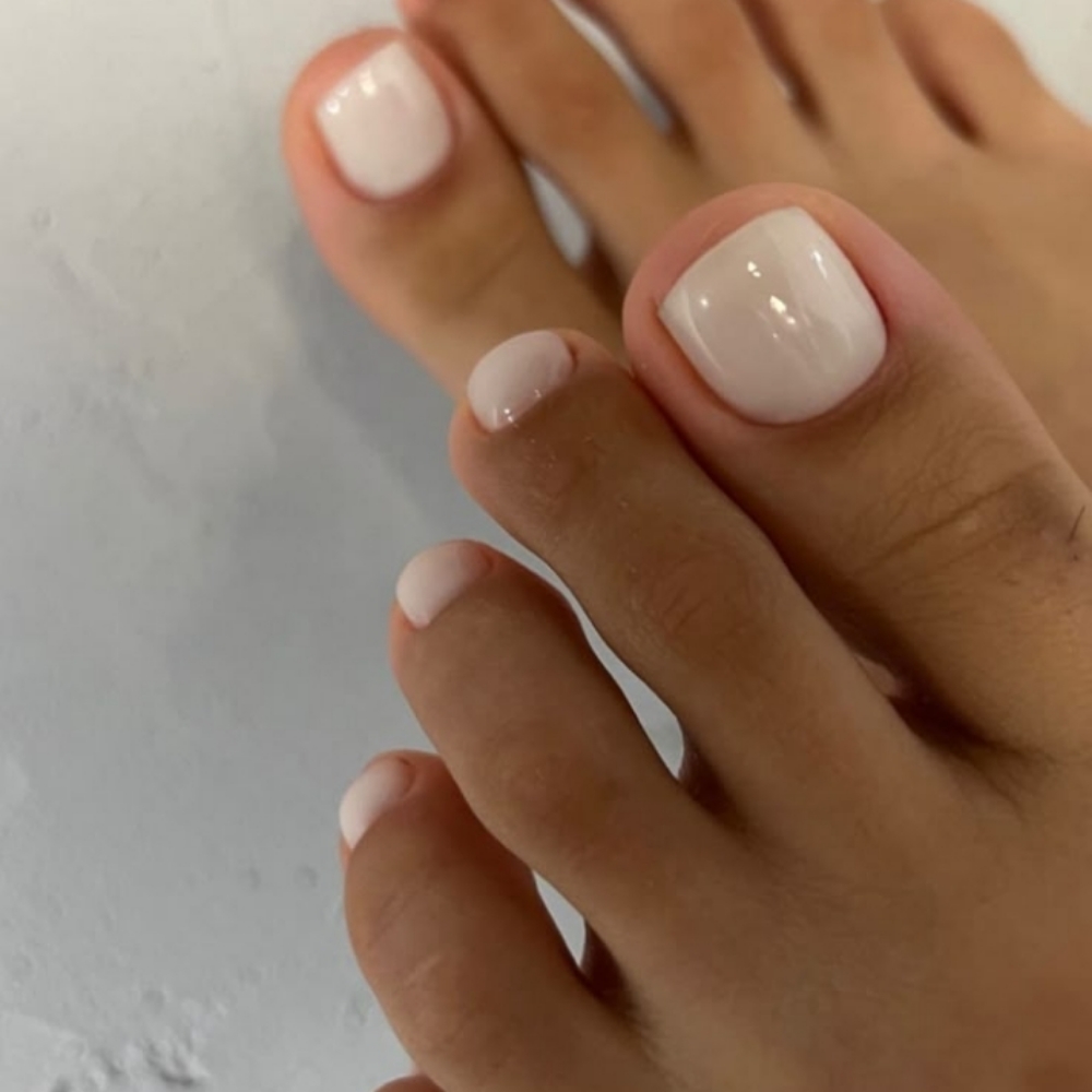 Gel Pedi at JV Artistry Studio in Tampa, FL