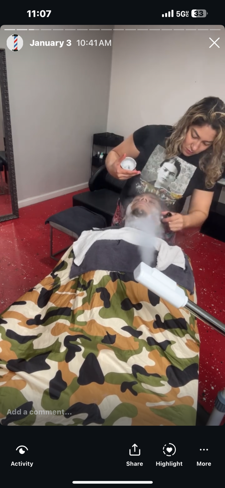 Men's Relaxing Hot Towel Shave