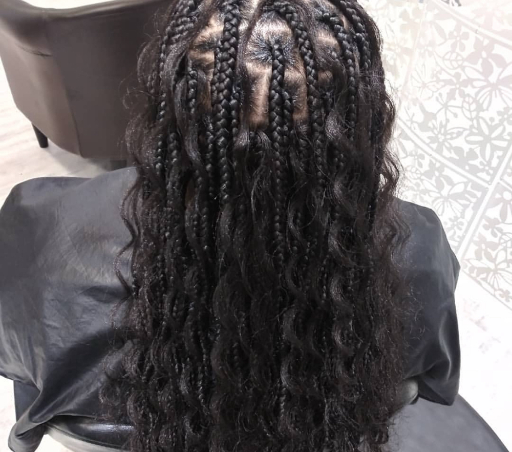 Bohemian Knotless Braids