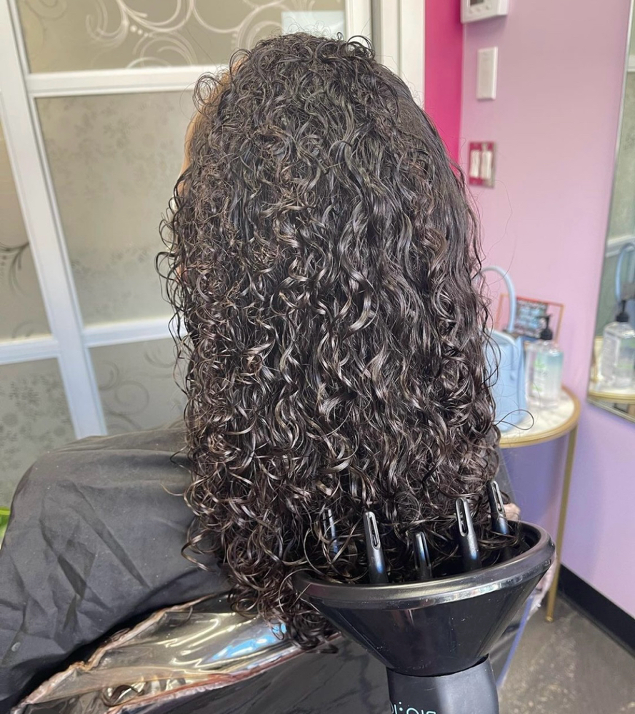 Curly Cut & Style w/ some Diffusing at Waves of Beauty by Salon Euphoria in Frederick, MD