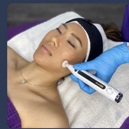 Jet plasma Facial