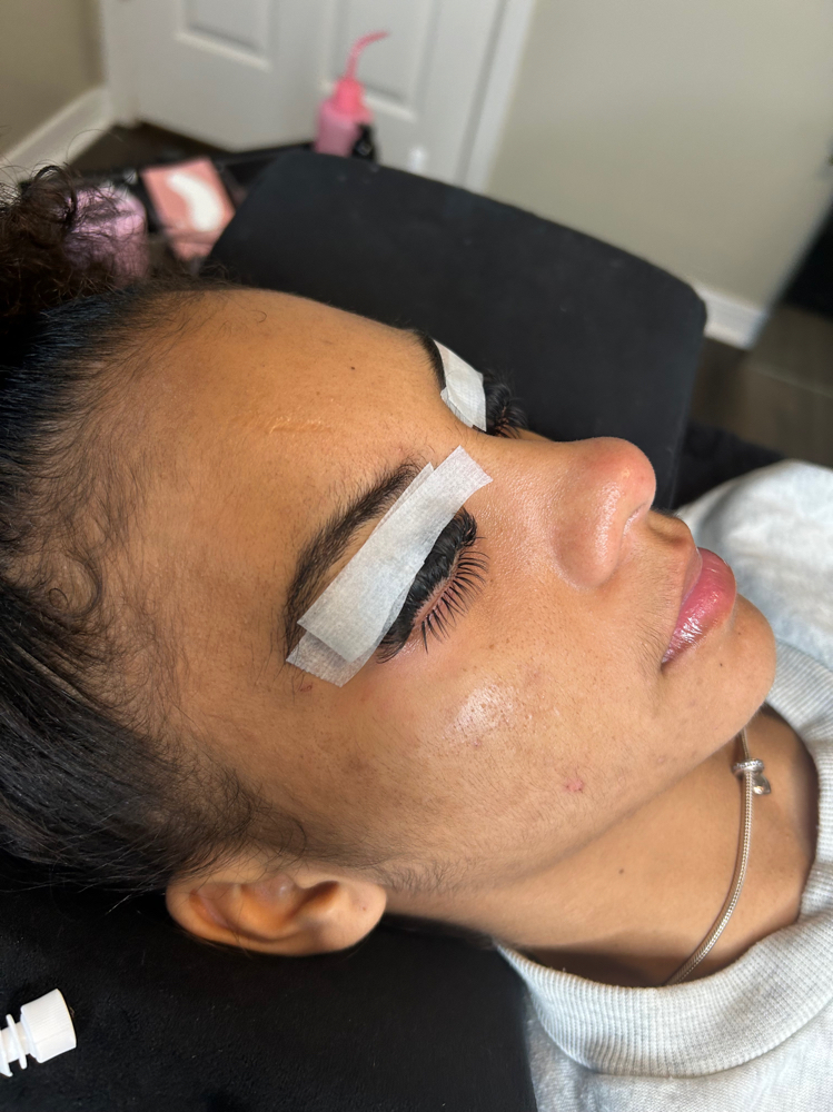 Bottom Lashes