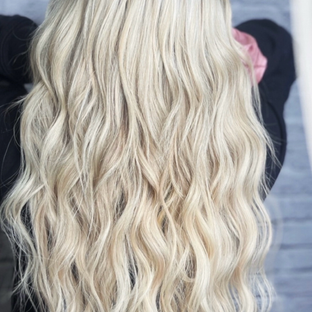 Global Blonding at (Nat Did That) NDT Hair Co. in Cleburne, TX