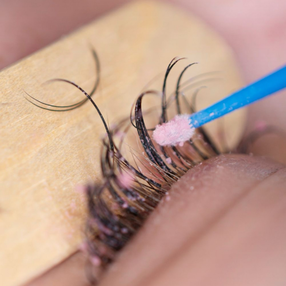 Lash Extension Removal at Faithful Faces in Grove City, OH